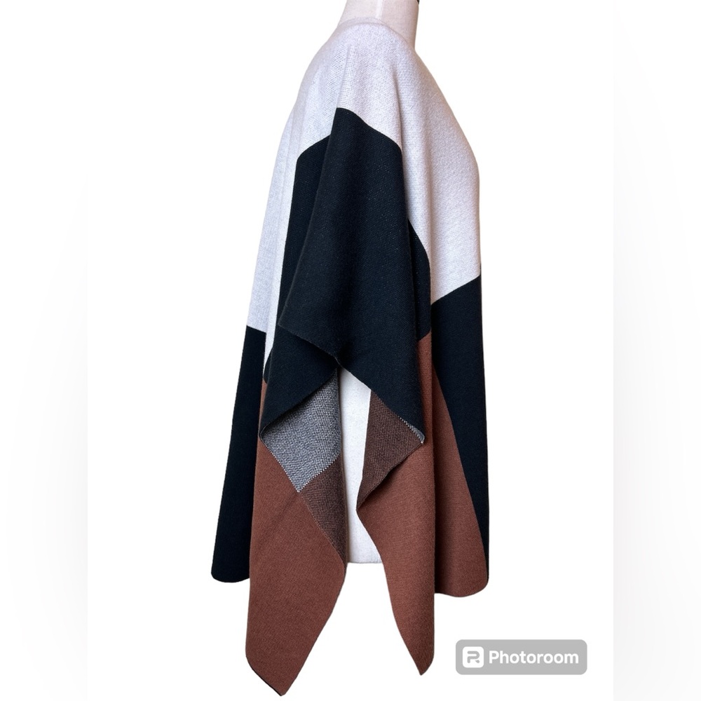 Chicos Poncho Wrap Size Os Color Block Back Brown… - image 3